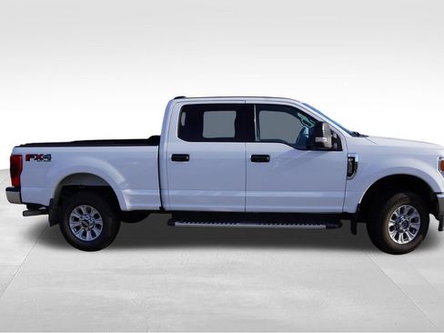 Used 2020 Ford F350 XLT w/ XLT Value Package AWD/4WD image 2