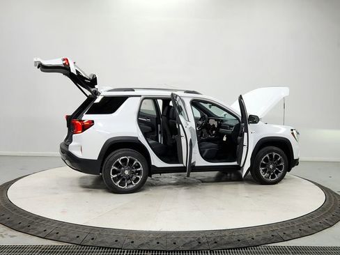 New 2026 GMC Terrain Elevation w/ Elevation Premium Package image 15