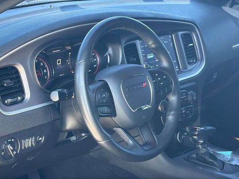 Used 2022 Dodge Charger R/T w/ Blacktop Package image 9