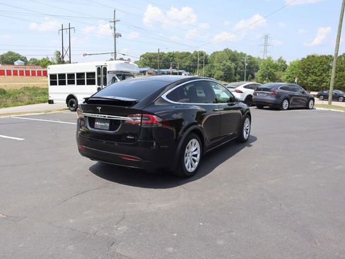 Used 2018 Tesla Model X 100D AWD/4WD image 20