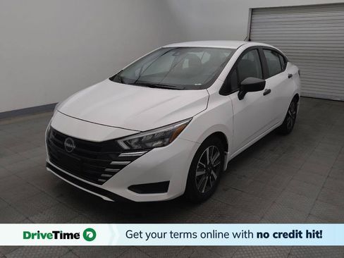 Used 2025 Nissan Versa S w/ S Plus Package FWD image 1