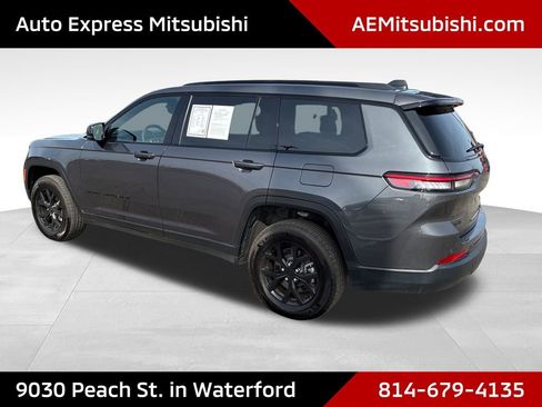 Used 2025 Jeep Grand Cherokee L Altitude AWD/4WD image 5