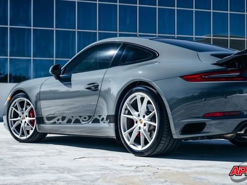 Used 2017 Porsche 911 Carrera image 51