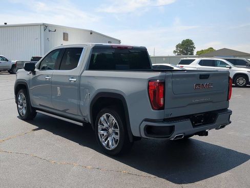 Used 2025 GMC Sierra 1500 Denali w/ Denali Reserve Package AWD/4WD image 6
