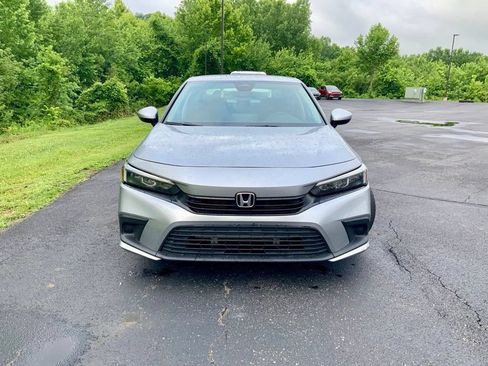 Used 2024 Honda Civic LX image 3