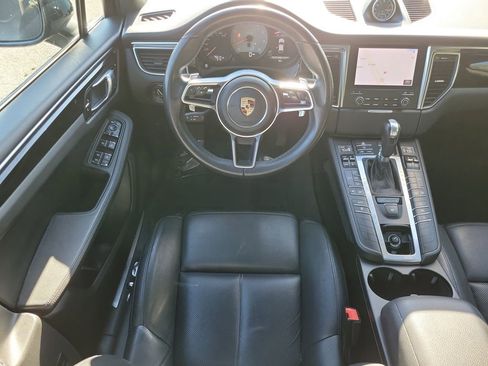 Used 2017 Porsche Macan S image 17