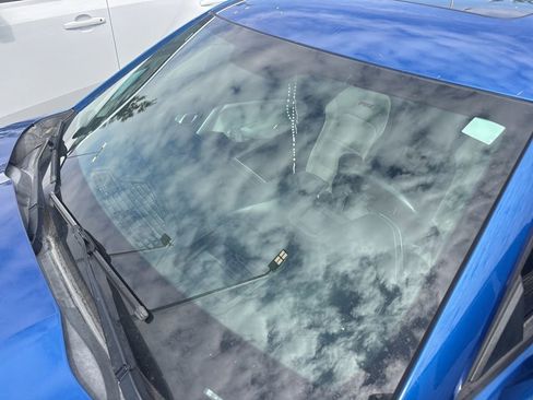 Used 2016 Chevrolet Camaro LT RWD image 3