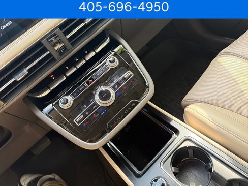 Used 2021 Lincoln Corsair Reserve w/ Equipment Group 201A AWD/4WD image 31