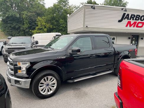 Used 2016 Ford F150 Lariat w/ Equipment Group 501A Mid AWD/4WD image 4