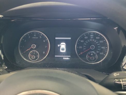 Used 2022 Kia K5 LXS FWD image 11
