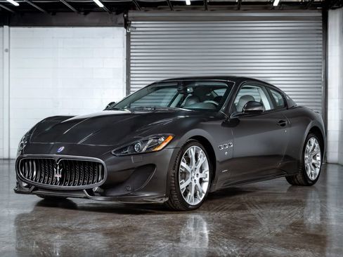 Used 2013 Maserati GranTurismo Sport RWD image 7