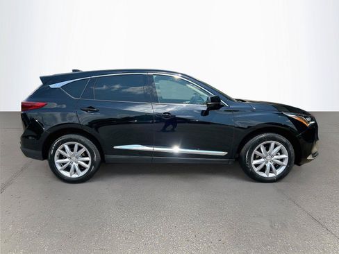 Used 2024 Acura RDX SH-AWD image 3
