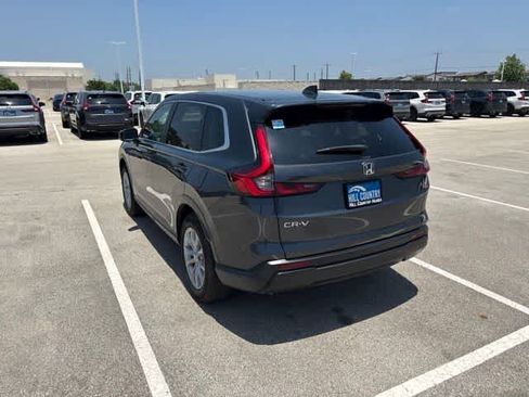 Used 2023 Honda CR-V EX image 3