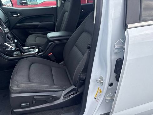 Used 2018 GMC Canyon SLE w/ SLE Convenience Package RWD image 9