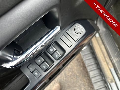 Used 2017 GMC Sierra 1500 SLE image 13