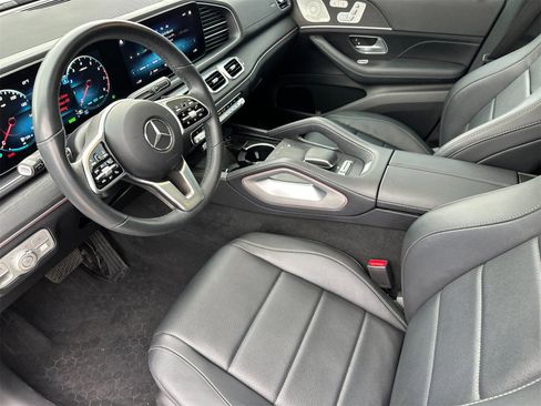 Certified 2023 Mercedes-Benz GLS 450 4MATIC image 11