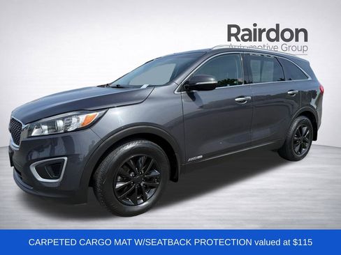 Used 2018 Kia Sorento LX AWD/4WD image 3