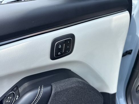 Used 2025 Ford Mustang Mach-E Premium AWD/4WD image 29