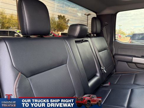 Used 2025 Ford F350 Lariat w/ Black Appearance Package image 29
