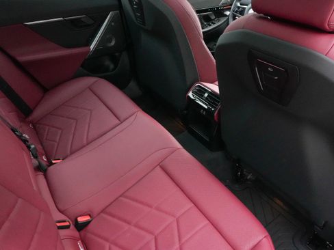 Used 2024 BMW 530i w/ Premium Package image 36