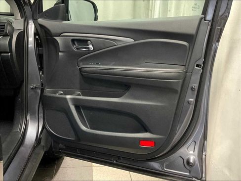 Used 2023 Honda Ridgeline RTL image 12