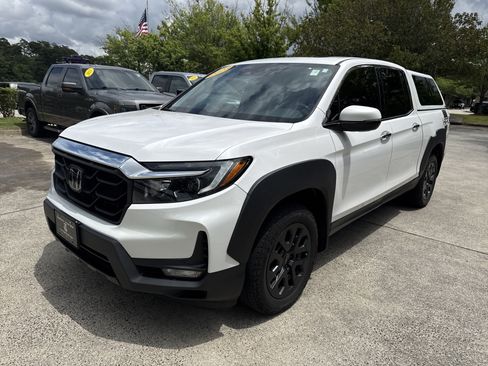 Used 2023 Honda Ridgeline RTL-E image 3