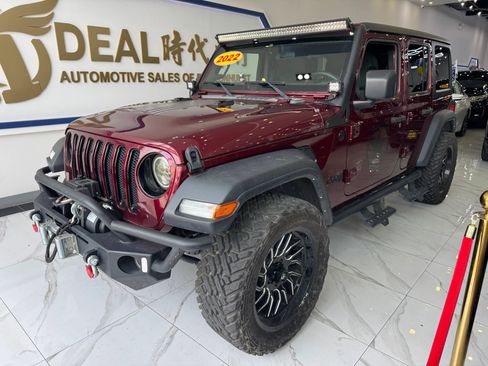 Used 2022 Jeep Wrangler Unlimited Sport AWD/4WD image 4