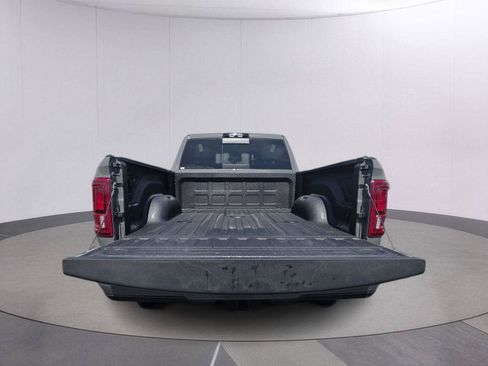 New 2026 RAM 2500 Laramie AWD/4WD image 31