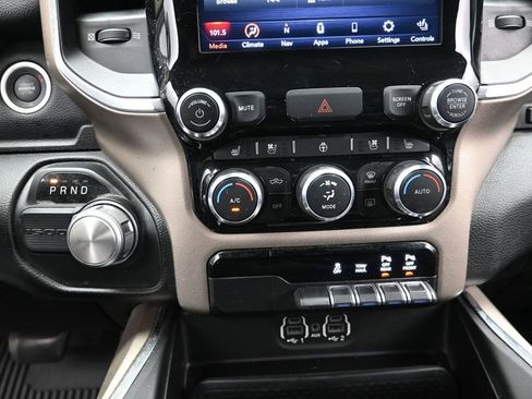 Used 2020 RAM 1500 Laramie RWD image 16