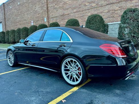 Used 2015 Mercedes-Benz S 65 AMG Sedan image 4