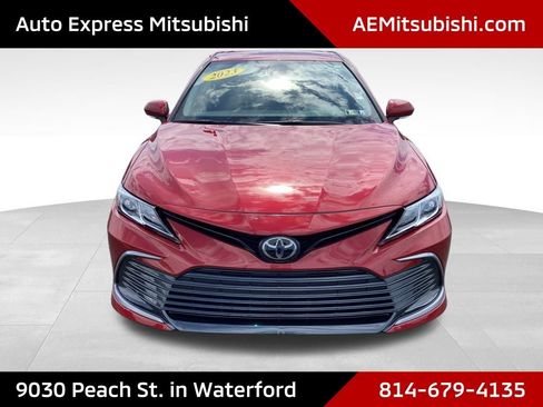 Used 2023 Toyota Camry LE image 2