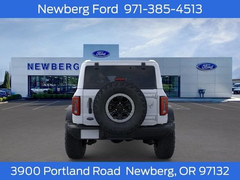 New 2026 Ford Bronco Badlands AWD/4WD image 7