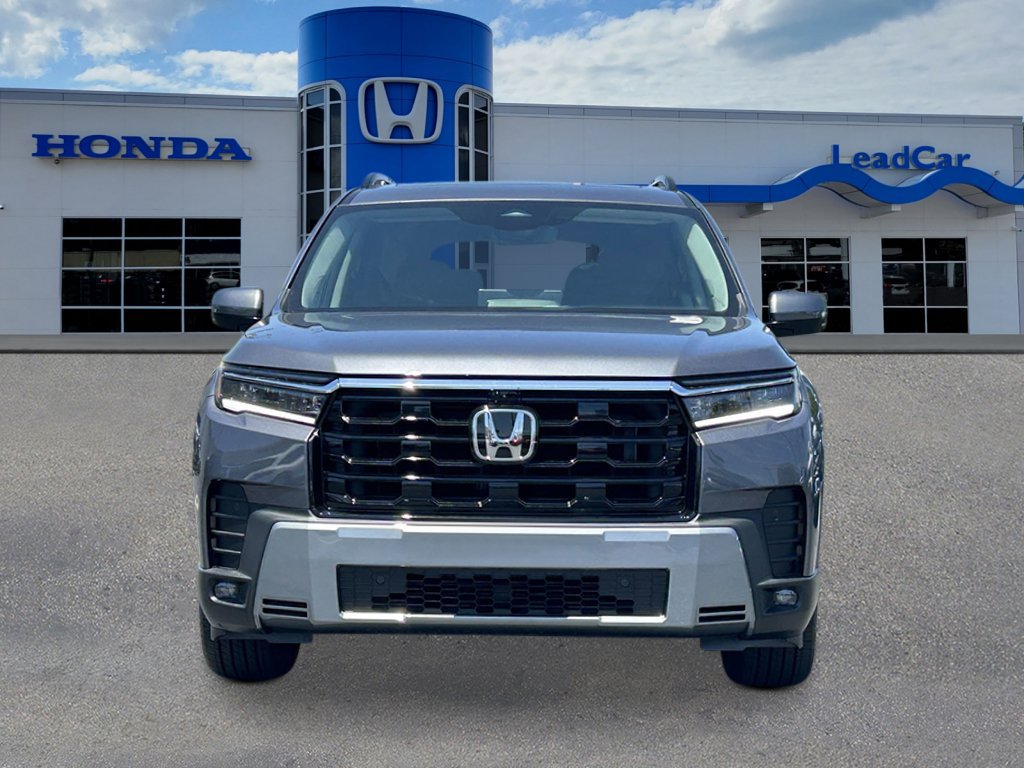 New 2026 Honda Pilot Touring image 6