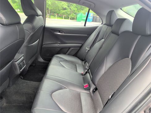 Used 2024 Toyota Camry XLE FWD image 36
