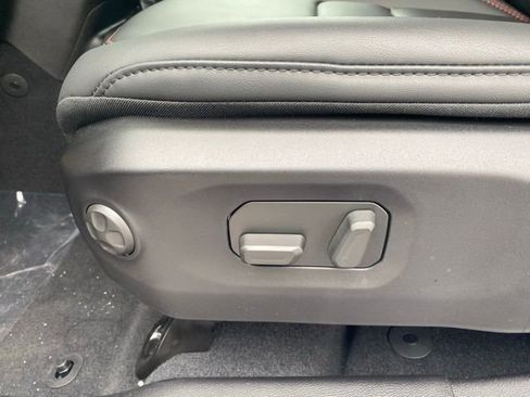 New 2026 Jeep Wrangler Unlimited Rubicon w/ Safety Group image 16