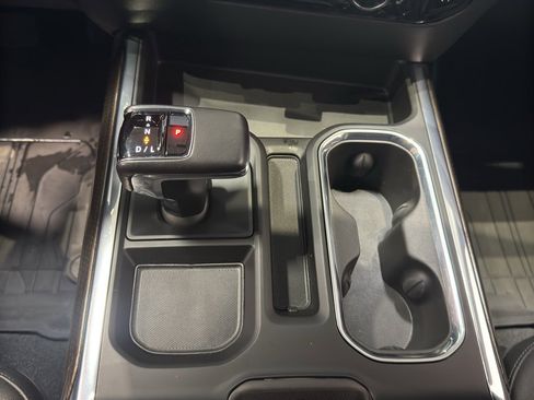 Used 2022 Chevrolet Silverado 1500 RST w/ Convenience Package II image 34