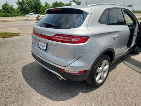Used 2017 Lincoln MKC Premiere FWD image 20