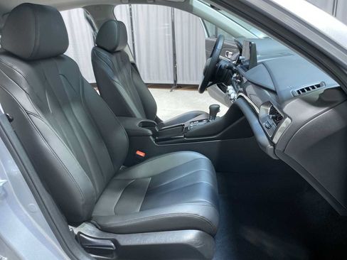 Certified 2026 Acura Integra FWD image 14