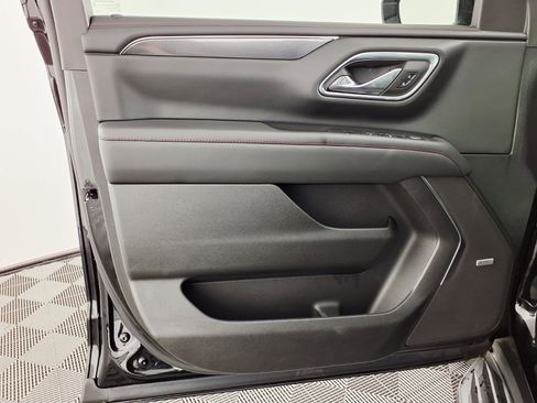 Used 2023 Chevrolet Tahoe RST w/ RST Performance Edition image 17