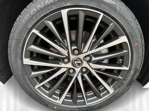 Certified 2023 Lexus ES 250 w/ Premium Package image 12