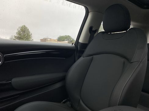 Certified 2024 MINI Cooper SE image 20