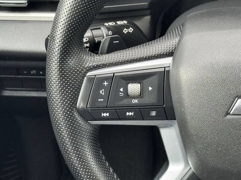 Used 2023 Mitsubishi Outlander SE AWD/4WD image 13
