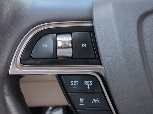 Used 2019 Lincoln Nautilus Reserve FWD image 27
