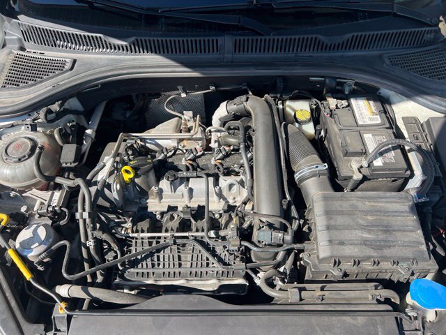 Used 2019 Volkswagen Jetta SE w/ Cold Weather Package FWD image 28