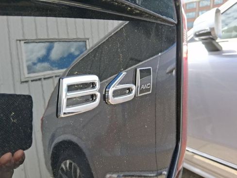 New 2026 Volvo XC90 B6 Ultra w/ Protection Package Premier AWD/4WD image 8