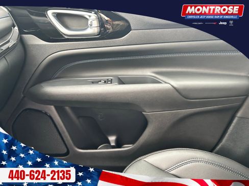 New 2026 Jeep Compass Limited w/ Sun, Sound & Navigation Group image 12