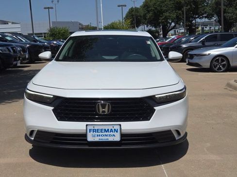 Used 2024 Honda Accord EX image 2