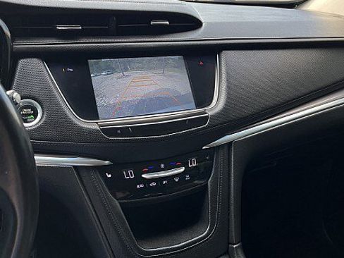 Used 2017 Cadillac XT5 Luxury FWD image 10