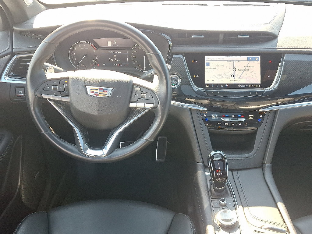 Certified 2024 Cadillac XT6 Sport w/ LPO, Floor Liner Package AWD/4WD image 13