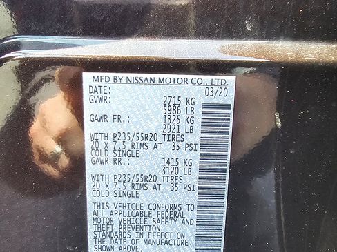 Used 2020 Nissan Pathfinder Platinum image 22